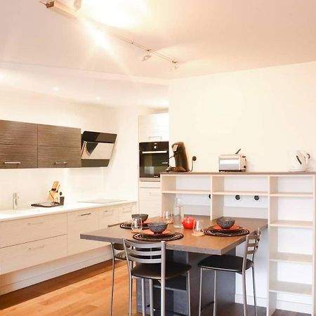T3 Au Centre Ville Avec Balcon, Parking Gratuit Quimper Zewnętrze zdjęcie